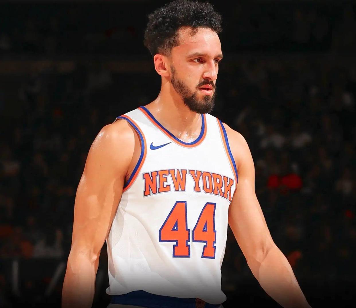 S15下注网站-放弃西蒙斯、威少！尼克斯选择神射手，填补最后一个阵容名额