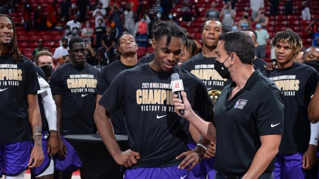 英雄联盟竞猜-小米球宛若翻版霍勒迪 沃顿人尽其才或助国王翻身